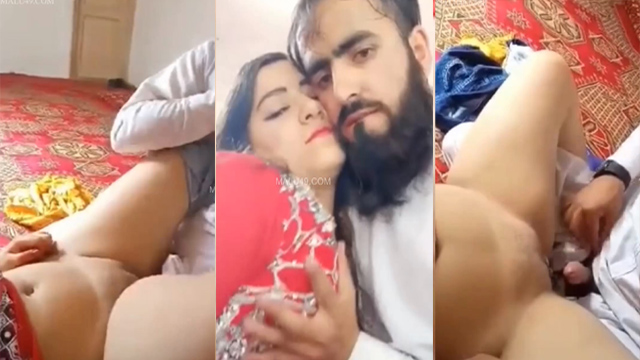 Paki Couple Horny Romantic Fuck Riding Viral